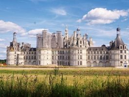 Chiêm ngưỡng vẻ đẹp lộng lẫy của lâu đài Château de Chambord - Pháp
